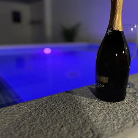 Apartment Marinely Kaštela المظهر الخارجي الصورة