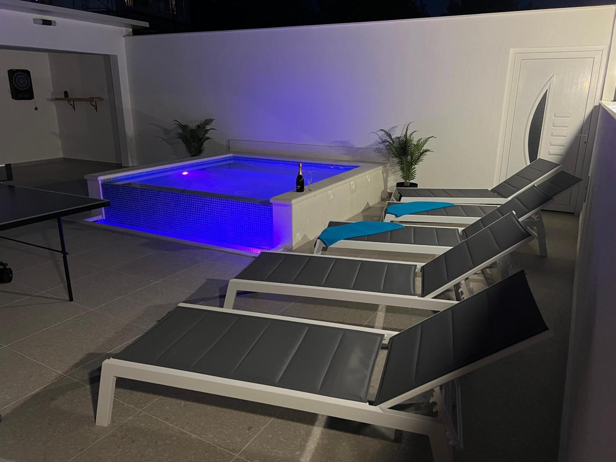 Apartment Marinely Kaštela المظهر الخارجي الصورة