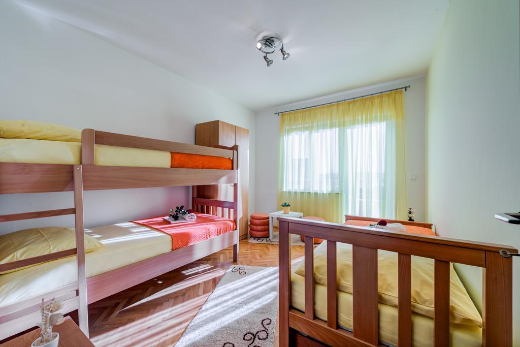 Apartment Marinely Kaštela المظهر الخارجي الصورة