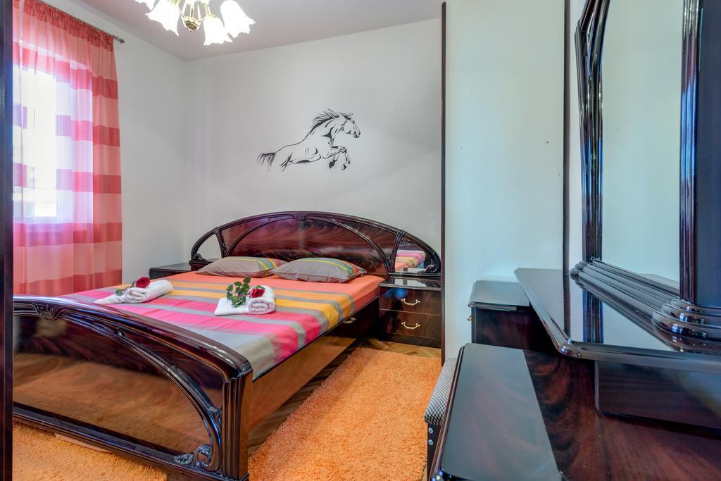 Apartment Marinely Kaštela المظهر الخارجي الصورة