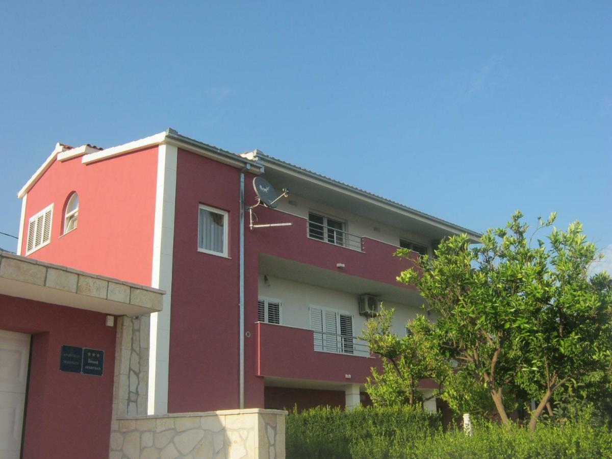 Apartment Marinely Kaštela المظهر الخارجي الصورة