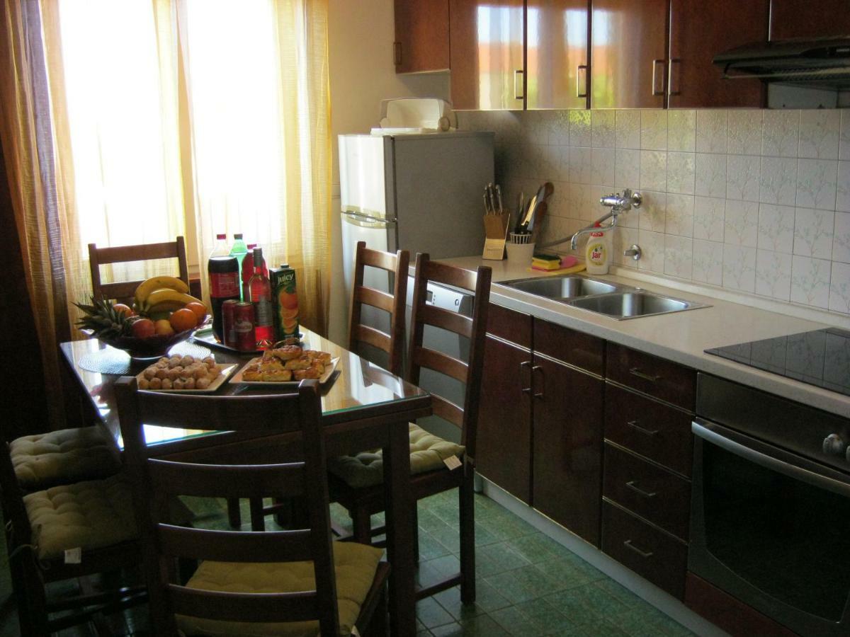 Apartment Marinely Kaštela المظهر الخارجي الصورة