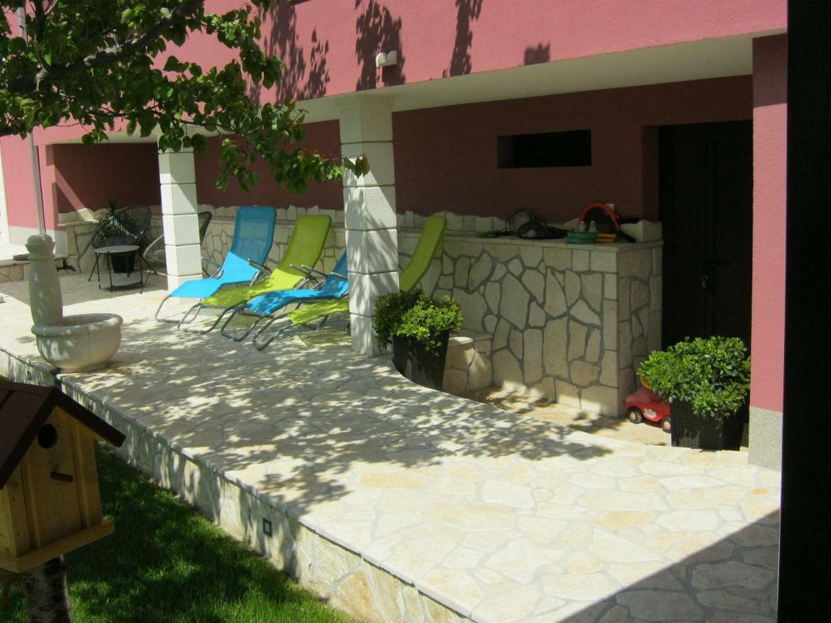 Apartment Marinely Kaštela المظهر الخارجي الصورة